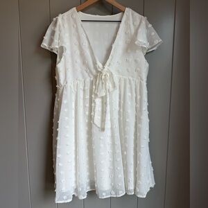 Women’s White Pom Tie Babydoll Large Peasant Dress Bride